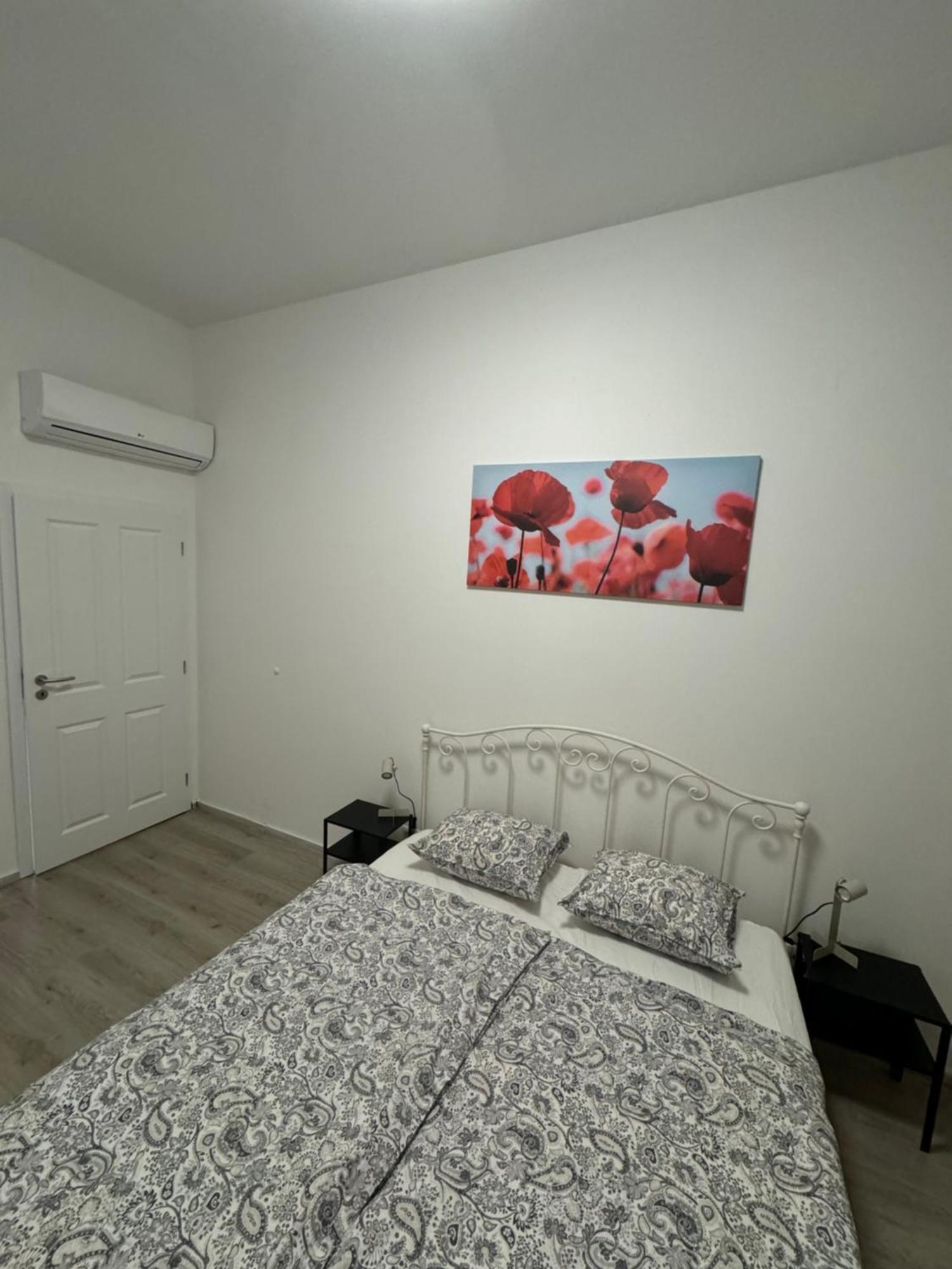Apartament *